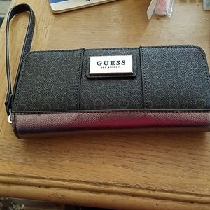 Like new Guess small purse
